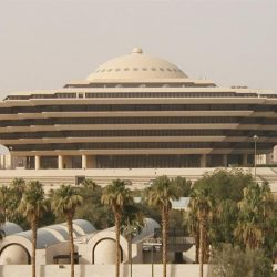 رحالة سعودي يبدأ رحلته البرية من جازان إلى الرياض لغرس 1500 شتلة فل اعتزازًا بالوطن