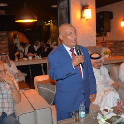 مدير جامعة الملك خالد يرعى لقاء سبل حماية وتعزيز النزاهة