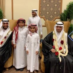 فريق دراجتي السعودية تتسلم جائزة الملك خالد من يد خادم الحرمين الشريفين