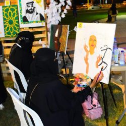 على شرف صاحبة السمو الملكي الأميرة منال بنت مساعد آل سعود افتتاح معرض أنامل مكية