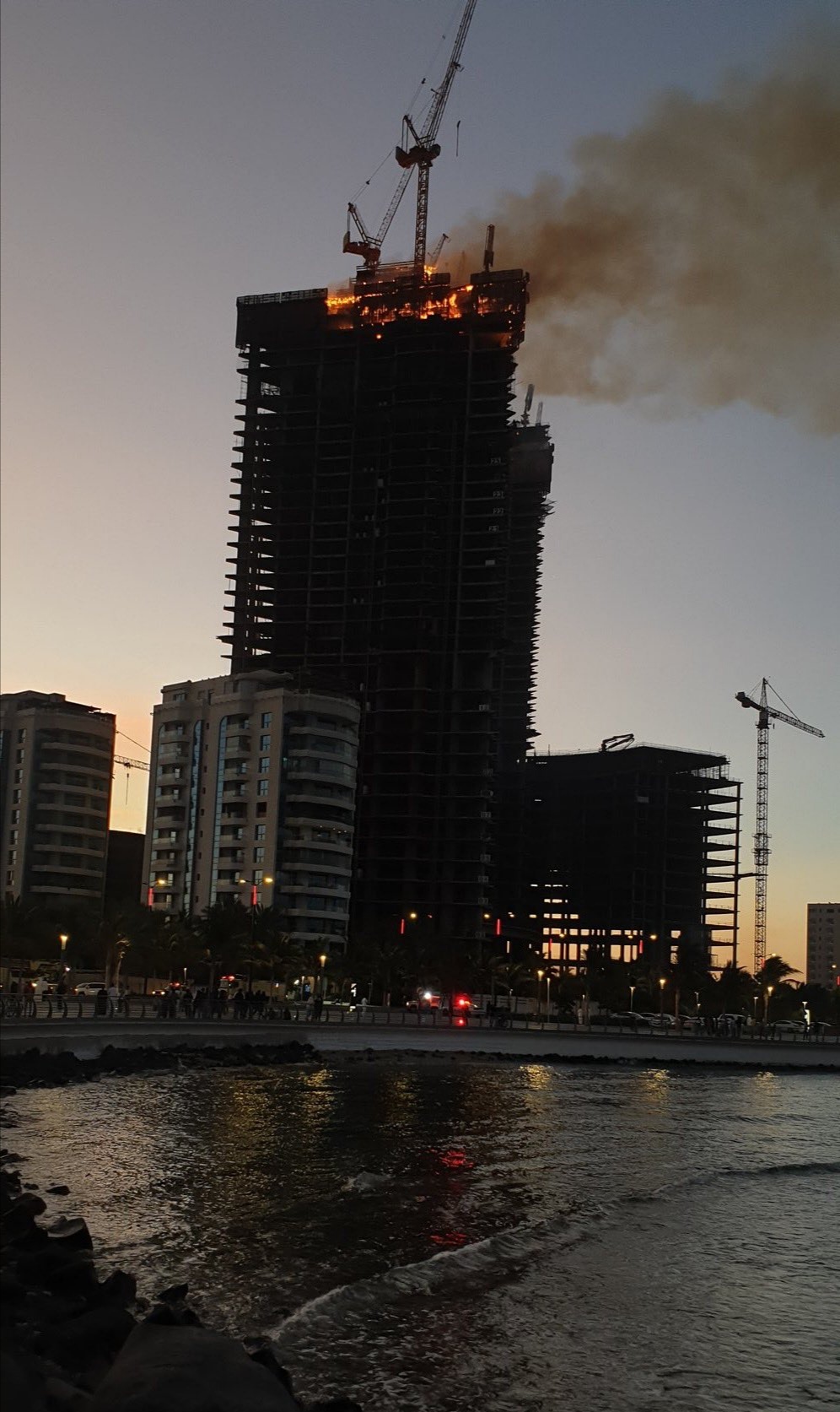 عاجل اندلاع حريق في برج جدة على الواجهة البحرية صحيفة البيان الالكترونية
