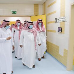 سمو الأمير محمد بن عبدالعزيز يطلع على مشروع مركز طب الأسنان التخصصي