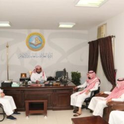 مركز تاريخ مكة يستقبل طلبات الراغبين بتعقيم وترميم الكتب والوثائق وصكوك التمليك