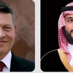خادم الحرمين الشريفين يعزي ملك الأردن في وفاة الأمير محمد بن طلال – رحمه الله –