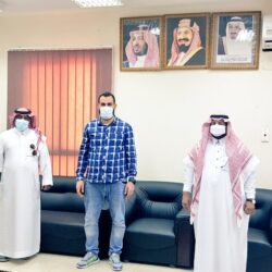 تدشين العيادة المتنقلة لتعزيز الصحة والإقلاع عن التدخين بمستشفى الملك عبدالعزيز