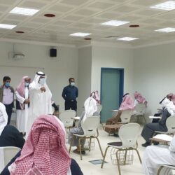 سمو أمين منطقة الرياض يكرم الفائزين بجائزة غرفة الرياض للإبداع التسويقي