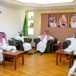 سمو محافظ الأحساء يستقبل مدير طيران الخليج في المملكة