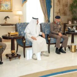 أمير منطقة الرياض يستقبل قائد القوة الخاصة للأمن البيئي بالمنطقة