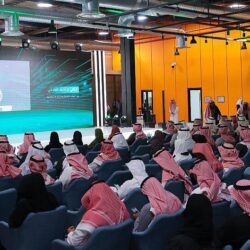 سمو الأمير فيصل بن نواف يفتتح مؤتمر الطاقة المتجددة وفق رؤية المملكة 2030 بجامعة الجوف ويؤكد أن المنطقة تزخر بالعديد من الميز التنافسية والنوعية
