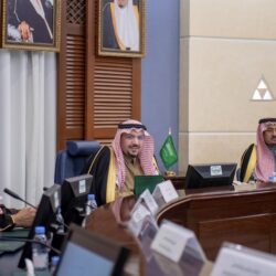 الأمير سعود بن نهار يطّلع على استراتيجية غرفة الطائف
