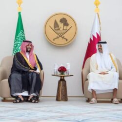 سمو ولي العهد يبعث برقية شكر لسمو أمير دولة قطر إثر مغادرته الدوحة
