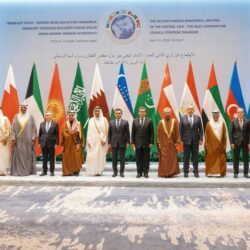 رئيس جمهورية أوزبكستان يستقبل سمو وزير الخارجية
