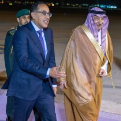 وزير الثقافة والرياضة والشباب العماني يصل الرياض