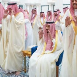 أمير منطقة الرياض يزور سماحة مفتي عام المملكة
