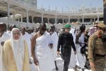 الرئيس السنغالي يؤدي مناسك العمرة