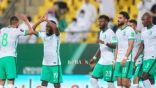 الأخضر يواصل الانتصارات بفوز صعب على عمان