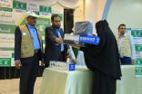 مركز الملك سلمان للإغاثة يسلّم أدوات المهنة للمستفيدات من مشروع بذرة أمان بعدة محافظات يمنية