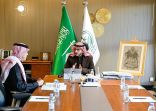 سمو الأمير سعود بن نهار يجتمع بأمين الطائف