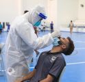 لاعبي هجر والجهازين يجرون المسحة الطبية للكشف عن فيروس كورونا