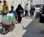 مركز الملك سلمان للإغاثة يواصل توزيع المساعدات الغذائية الطارئة في عدد من مديريات محافظة عدن