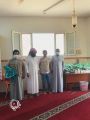 تعقيم وتنظيف الجوامع والمساجد تمهيداً لاستقبال المصلين في قرية الحصن