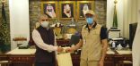 قنصل الهند لشئون الحج يناقش الخدمات الصحية المقدمة لمعتمري بلاده