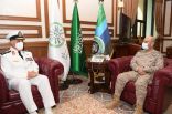 رئيس هيئة الأركان العامة يستقبل قائد القوات البحرية المصرية