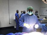 فريق طبي يعيد الحركة لخمسينية بمستشفى الملك سلمان بالرياض