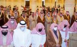 سمو نائب أمير منطقة الرياض يؤدي صلاة الميت على الأمير تركي بن عبدالعزيز بن ثنيان