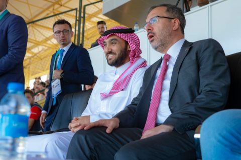 الفيصل وأوغلو يتوجان السعودية وتركيا بميداليات القدم في الاسلامية و السهام تتوقف في ربع النهائي