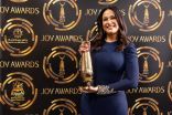 أحمد عز وهند صبري يحصدان جوائز joy awards بالرياض