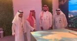 هيئة الصحفيين بمكة تقف على إنجازات واحة الإعلام للقمة العربية 32 بجدة