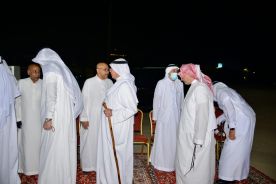 آل أبار يستقبلون المواسين في وفاة فقيدهم الدكتور عبدالعزيز أبار