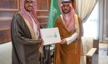 نائب أمير منطقة حائل يستقبل مدير فرع بنك التنمية الاجتماعية بالمنطقة