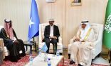 الدكتور عبدالله الربيعة يصل الصومال لتدشين عدد من المشاريع الإنسانية لمركز الملك سلمان للإغاثة